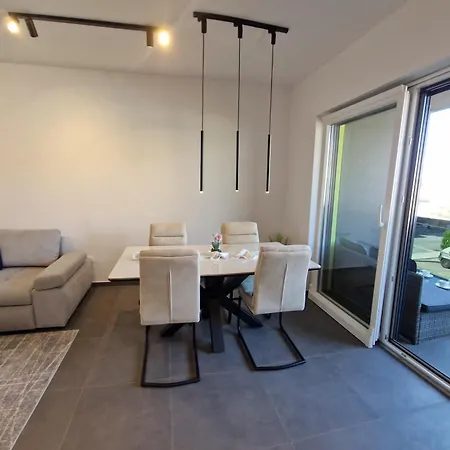 Apartment Katja - Pula