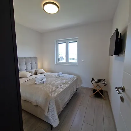 Apartment Katja - *